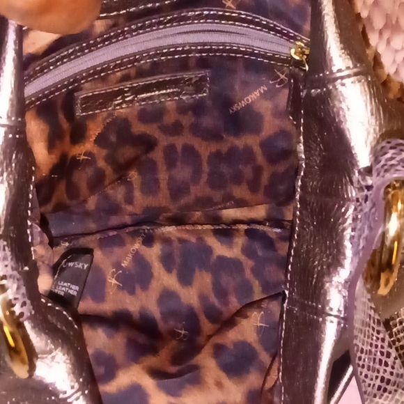 B Makowsky crossbody - Picture 6 of 10